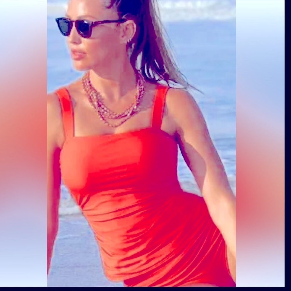 NWT Carmen Marc Valvo Swim Sense Square Neck Tankini Top in Scarlet